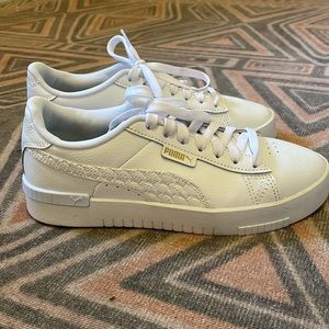 Puma Women’s Size 7.5